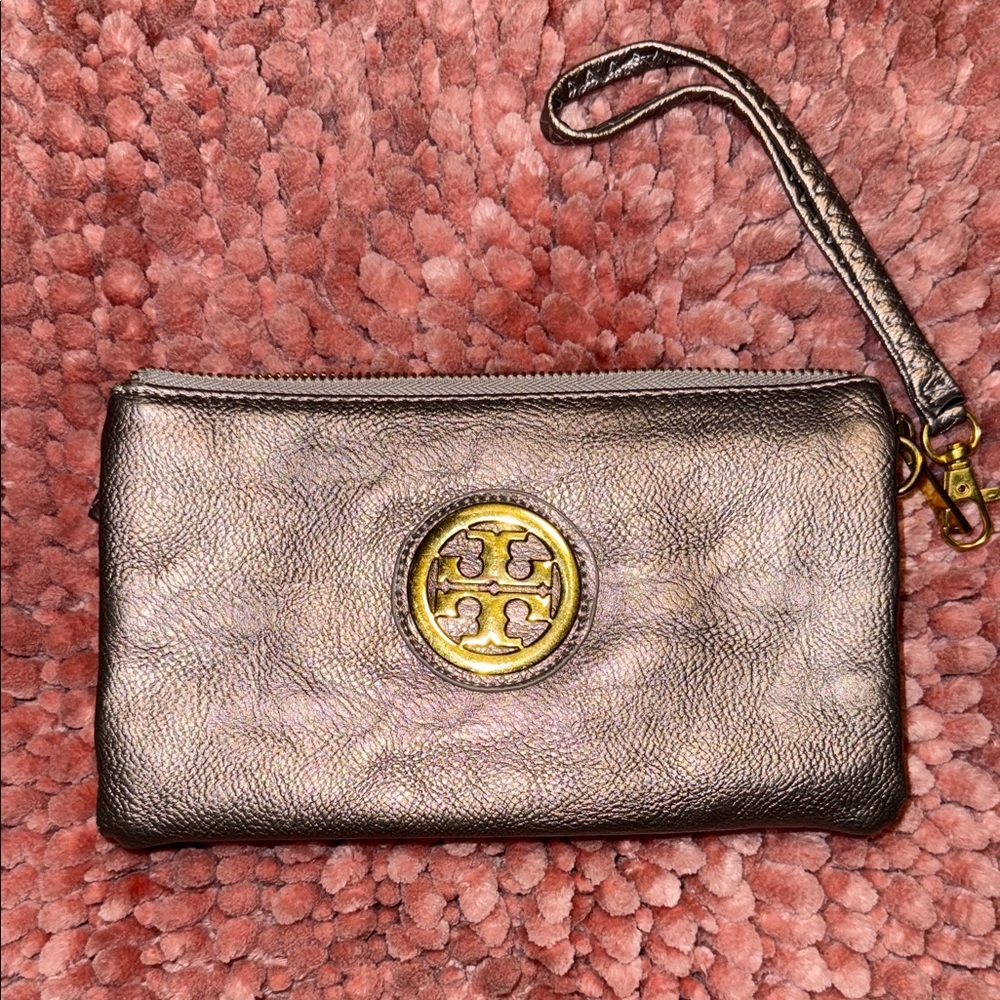 Inspired Wristlet Clutch